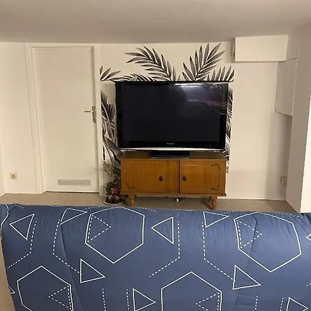 Logement Entier Pres Du Chwapi Appartamento *